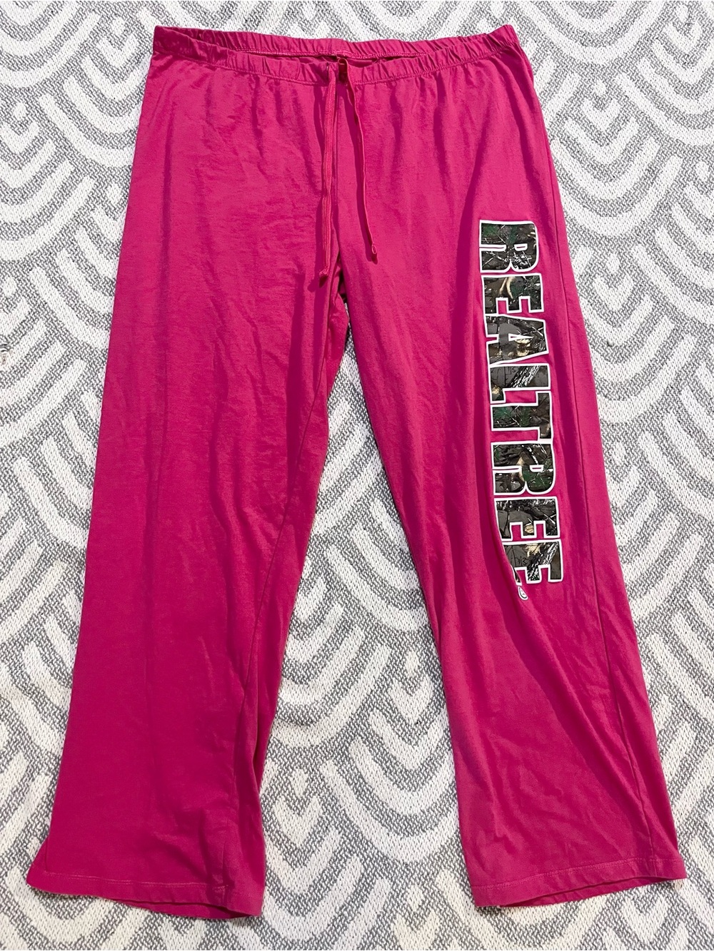 Realtree Pink Camo Lounge Pants XL